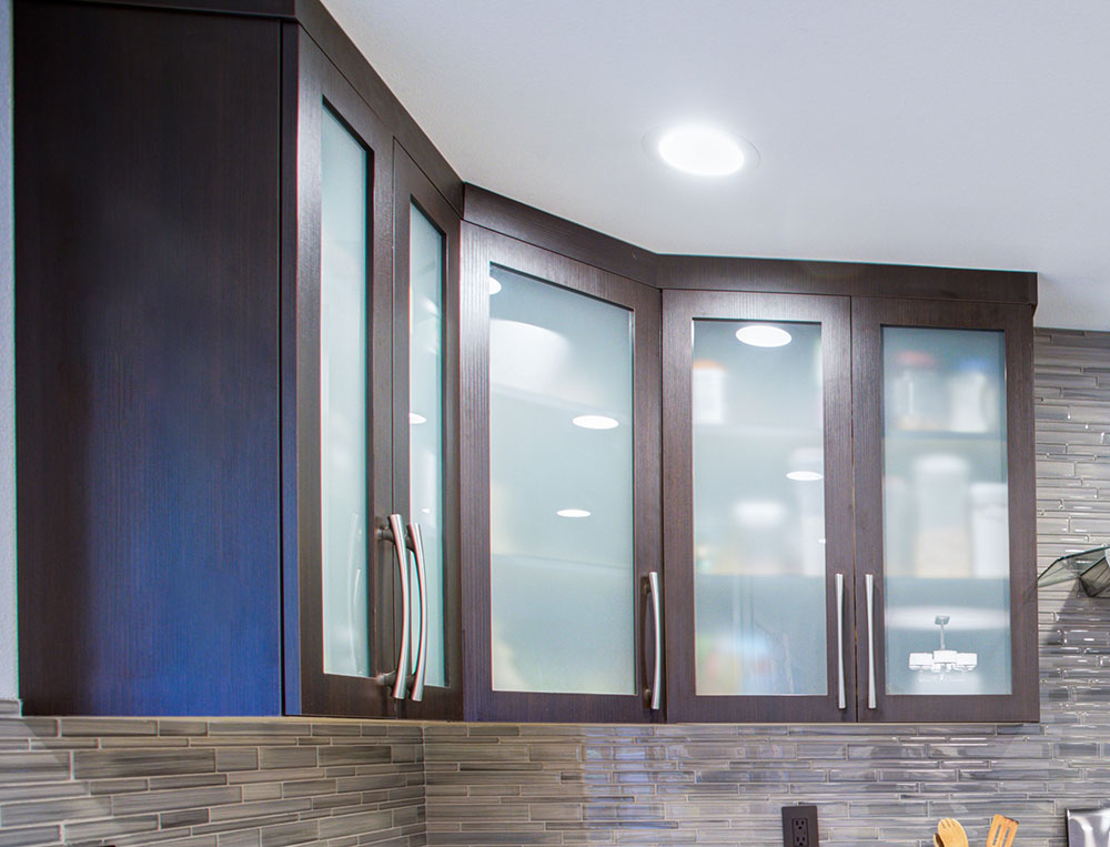Sarasota-Glass-cabinet-glass